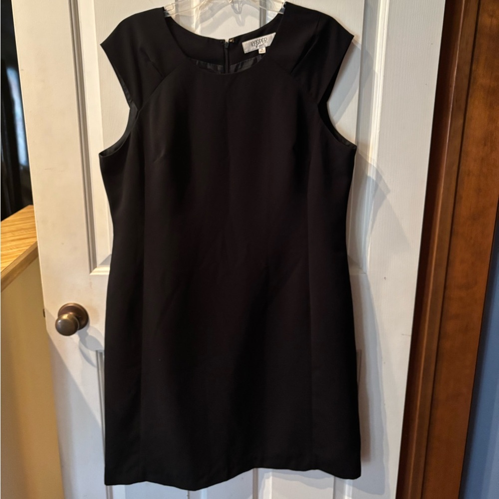 Kasper Black Cap Sleeve Mini Dress